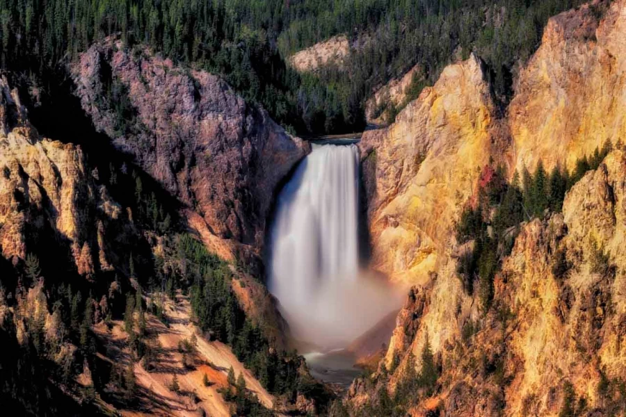 10 landscape yellowstone in color