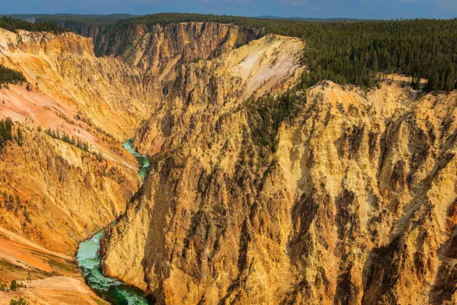 12 landscape yellowstone in color