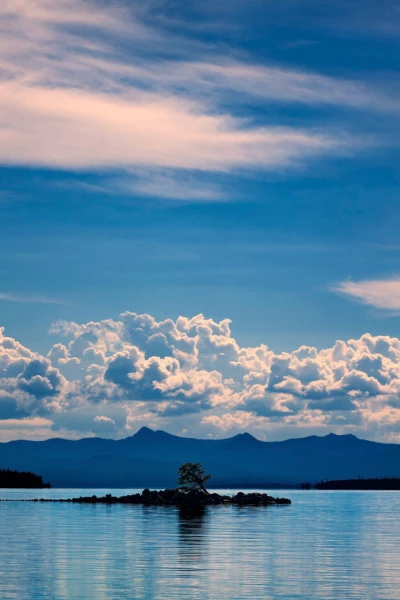 22 landscape yellowstone in color