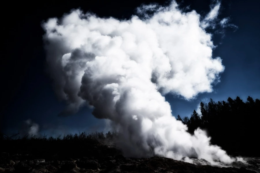 23 landscape yellowstone in color