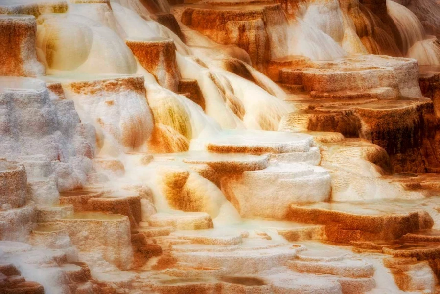 31 landscape yellowstone in color