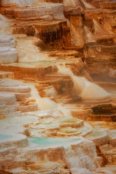 33 landscape yellowstone in color