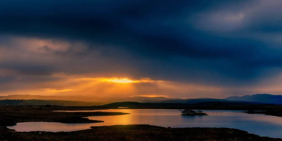 21 seascape of northern sutherland scotland