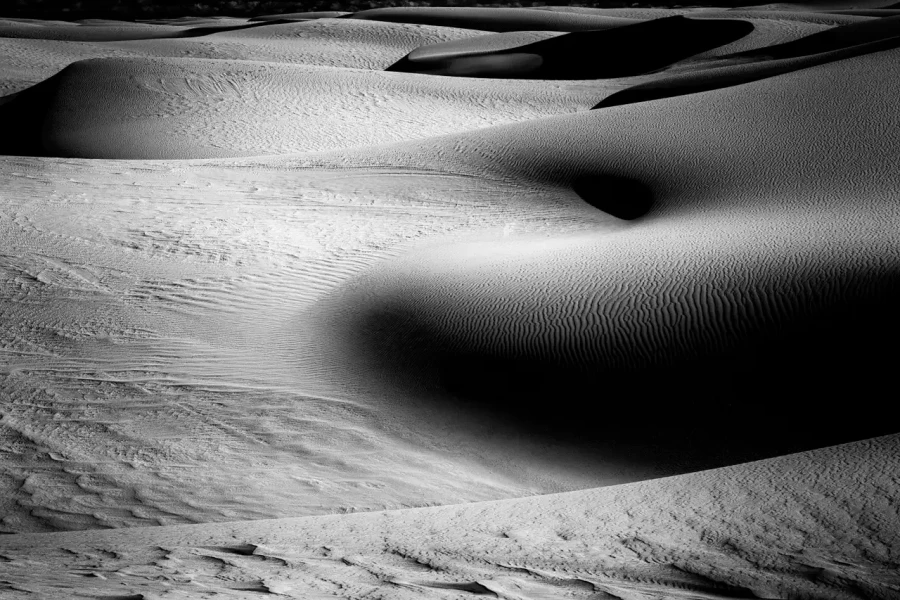 016 sand dunes desert