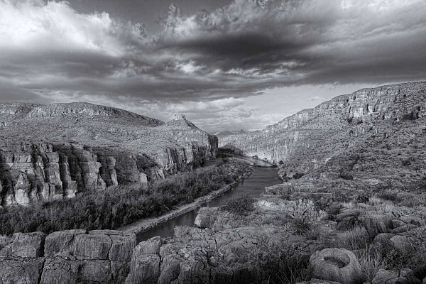 Rio Grand in Big Bend National Park in Texas. Photograph by Amar Guillen, photographer artist.